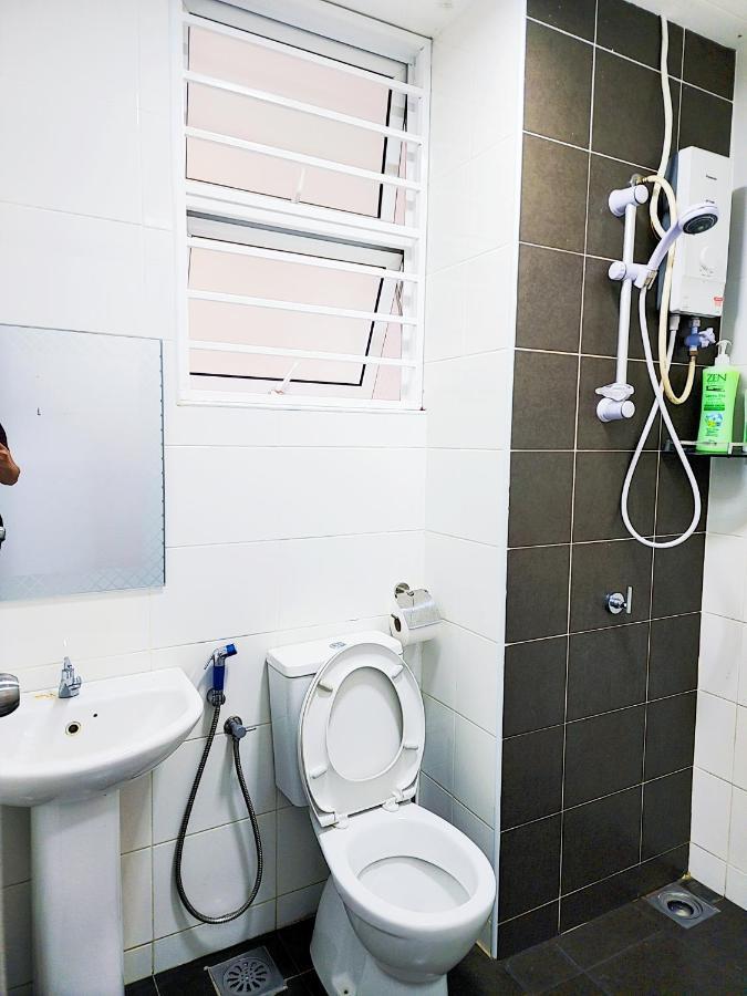Putrajaya Dwiputra 6 Plus 1 Pax Blissful Fully Air-Con Suite 外观 照片